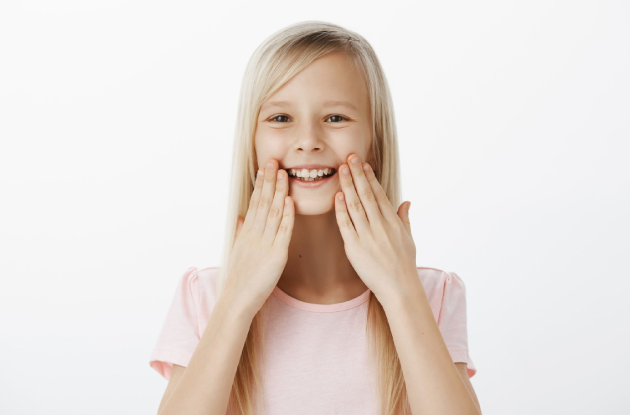 Crianças também podem fazer o tratamento ortodôntico invisível Invisalign